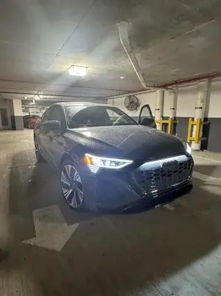 2024 AUDI Q8 ETRON SPORTBACK S Line Prestige package (Launch Edition) photo 5 of 6