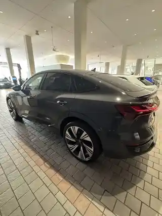 2024 AUDI Q8 ETRON SPORTBACK S Line Prestige package (Launch Edition) photo 2 of 6