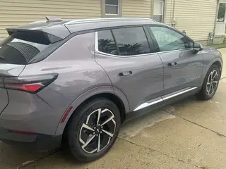 2025 CHEVROLET Equinox EV photo 4 of 5