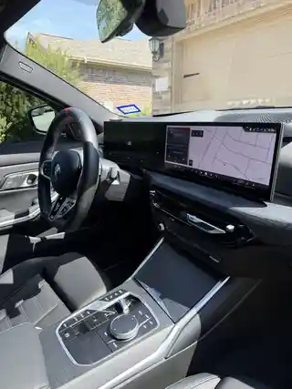 2026 BMW M340i photo 5 of 5