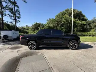2024 CHEVROLET Silverado RST photo 2 of 11