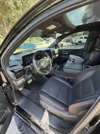 2024 CHEVROLET Silverado RST photo 4 of 11