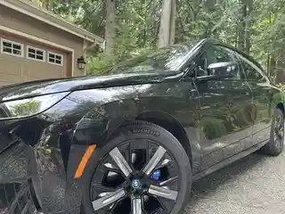 2025 BMW iX