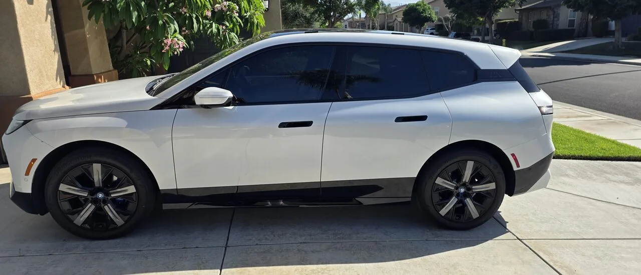 2025 BMW iX Drive 50