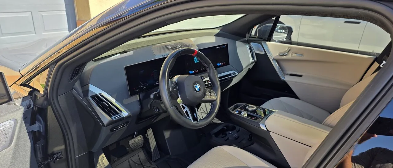 2025 BMW iX M60