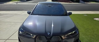 2025 BMW iX M60 photo 6 of 11