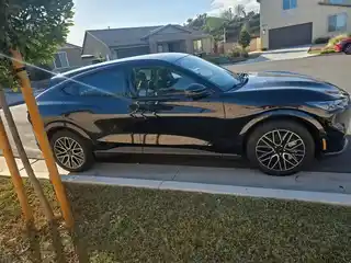 2025 FORD Mustang Mach-E Premium photo 9 of 10