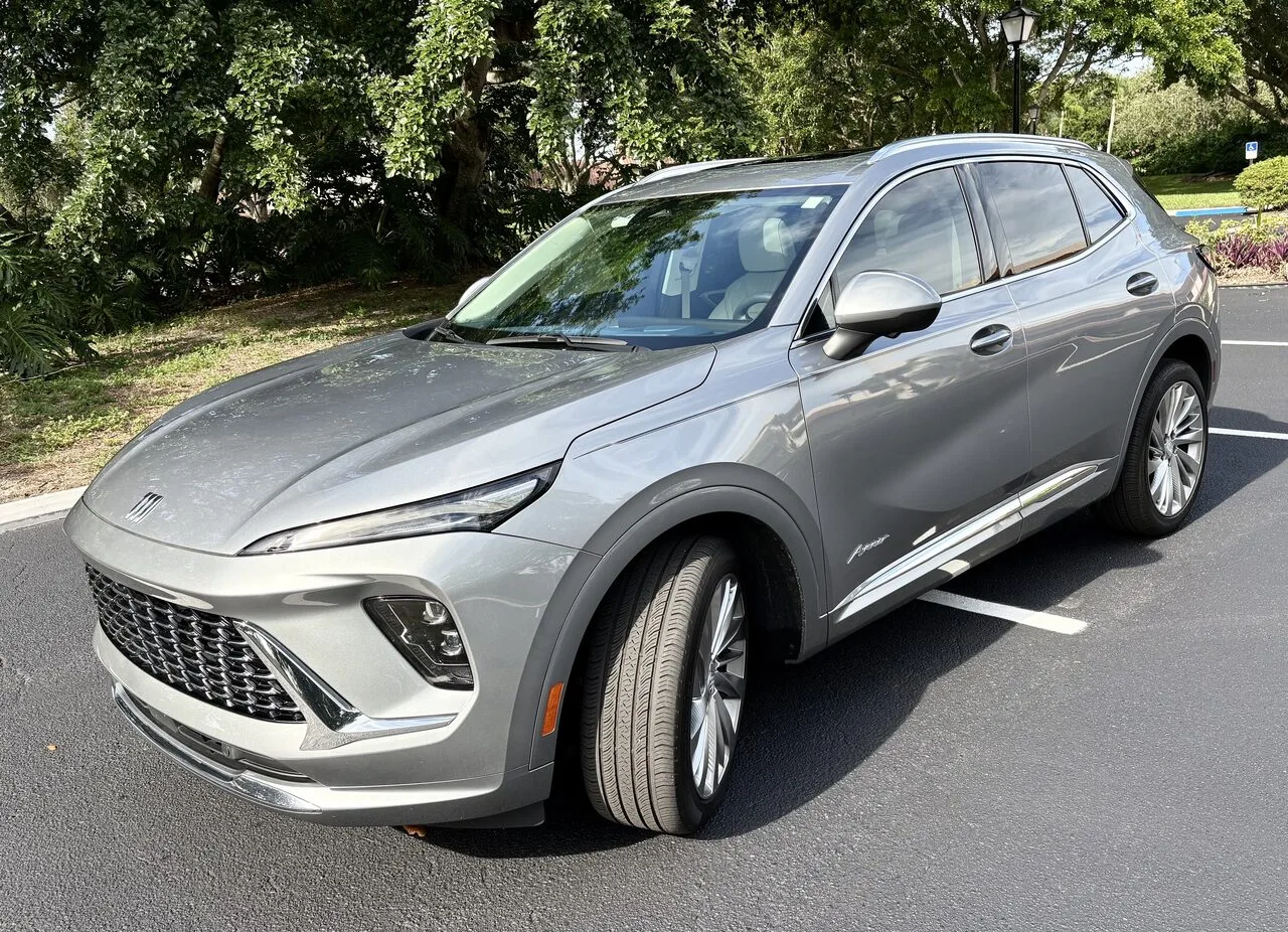 2025 BUICK Envision Avenir