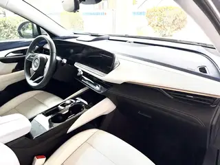 2025 BUICK Envision Avenir photo 6 of 11