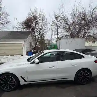 2024 BMW i4 photo 3 of 8