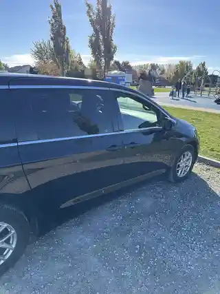 2026 CHRYSLER Pacifica photo 4 of 4