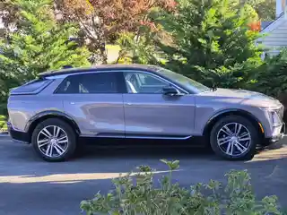 2025 CADILLAC Lyriq