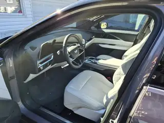 2025 CADILLAC Lyriq Luxury photo 10 of 12
